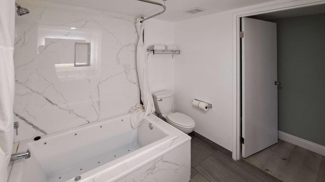 Clarion Pointe El Cajon San Diego East Екстериор снимка